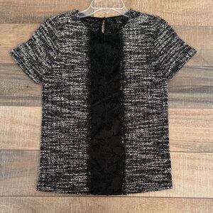 Ann Taylor Black and Gray Textured Short Sleeve Top